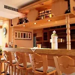 & Landhof Gabriel 3*