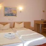 & Landhof Gabriel Hotel Bülstringen