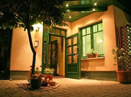 Hotel & Landhof Gabriel 3*