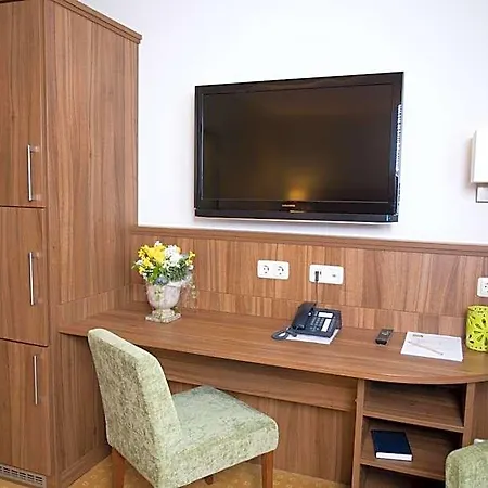 Hotel & Landhof Gabriel 3*