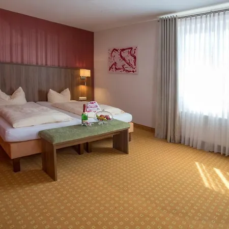 Otel & Landhof Gabriel 3*