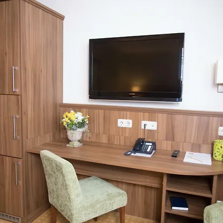 & Landhof Gabriel 3*