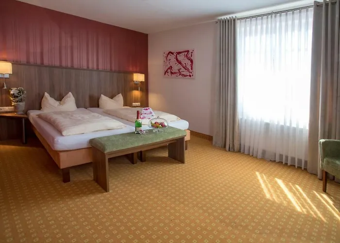 Hotel & Landhof Gabriel 3*